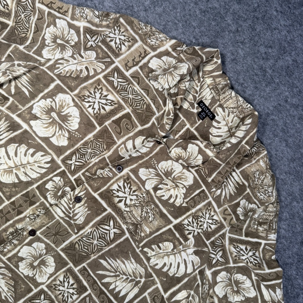 George Mens XL Hawaiian Shirt Brown Tropical Hibiscus Rayon Button Down Vacation
